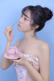 情挑六月花